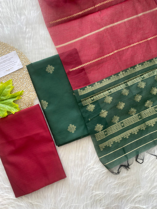 ASS13- Kolam: Green with red
