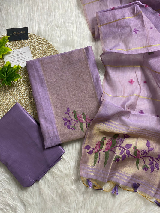AL112 - Paithani linen jamdani with parrot motif - Lavender